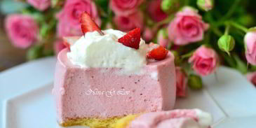 пирожное-мусс клубничное