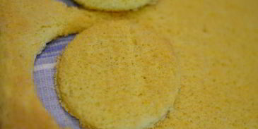 пирожное-мусс клубничное