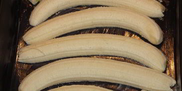 шоколадное пирожное с бананами