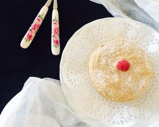 Слоеное медовое пирожное