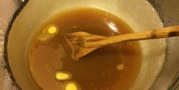 слоеное медовое пирожное