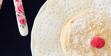 слоеное медовое пирожное