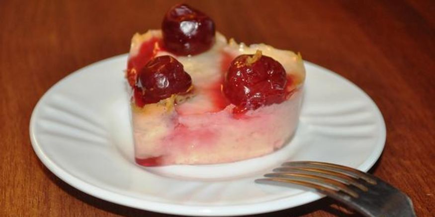 Рецепт творожного пирожного с ягодами