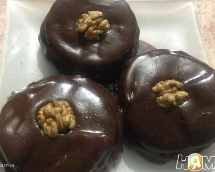 Тыквенные пирожные в шоколадной глазури