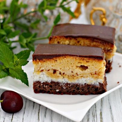 Яблочно кокосовoе пирожное