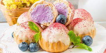 заварные пирожные с кремом из голубики