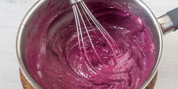 заварные пирожные с кремом из голубики