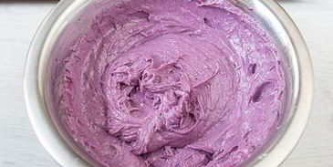 заварные пирожные с кремом из голубики