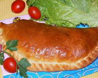 Итальянская пицца Кальцоне