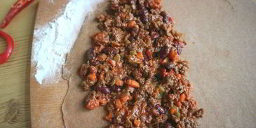 пицца кальцоне по-мексикански