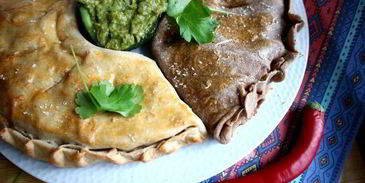 пицца кальцоне по-мексикански