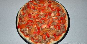 пицца с мясным фаршем