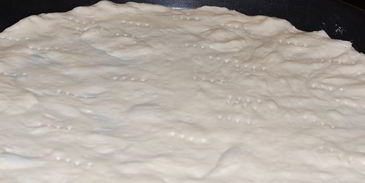 пицца с охотничьими колбасками