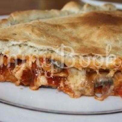 Закрытая пицца Кальцоне