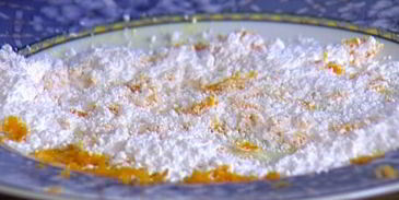 апельсиновые пончики с шоколадным соусом