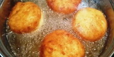 картофельные пончики с куриными кексами