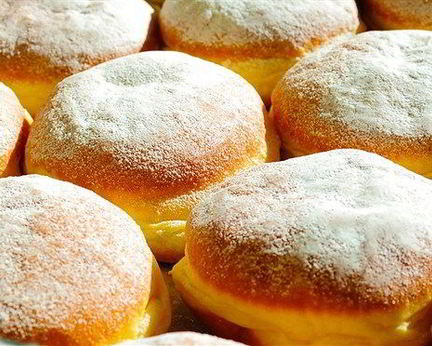 Пончики из рикотты с лимонной цедрой