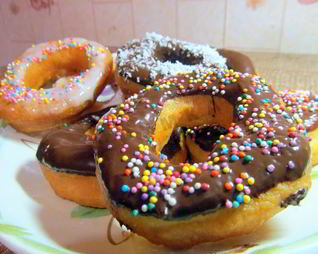 Пончики классические на дрожжах