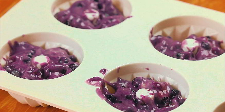 Рецепт пончиков с черникой в духовке