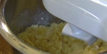 творожные пончики с яблоками