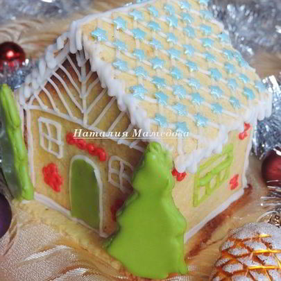 Имбирный пряничный домик
