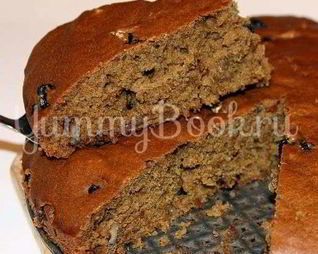 Коврижка с изюмом и орехами