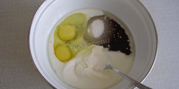 коврижка с вареньем на кефире