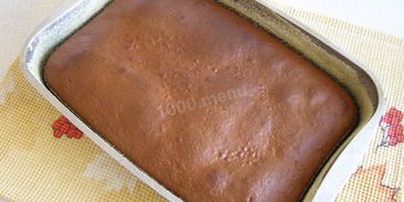 коврижка с вареньем на кефире