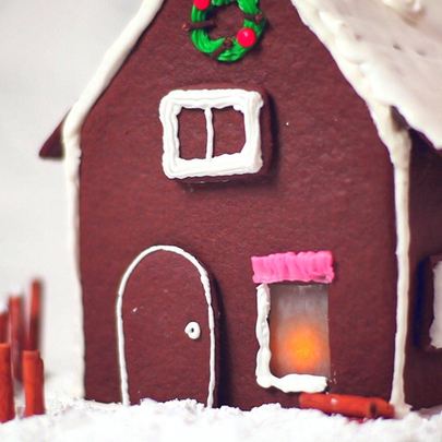 Новогодний пряничный домик