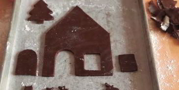 новогодний пряничный домик