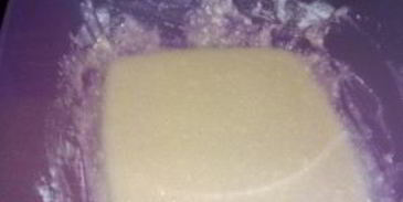 шарлотка на кефире в мультиварке