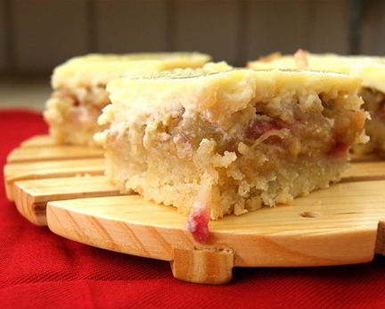 Шарлотка на сметане