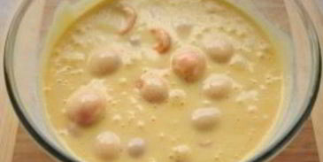 шарлотка с абрикосами