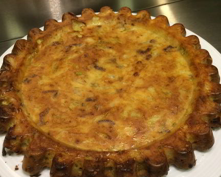 Шарлотка с капустой