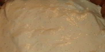 шарлотка с шоколадно-малиновым муссом и воздушным ванильным кремом