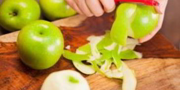 шарлотка с яблоками и лимоном