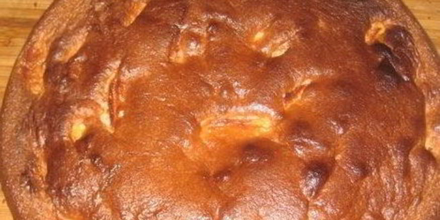 Рецепт шарлотки со сметаной