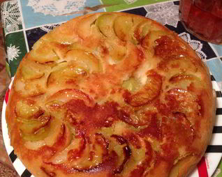 Шарлотка в мультиварке