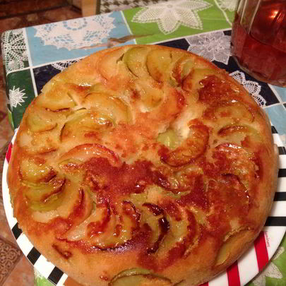 Шарлотка в мультиварке