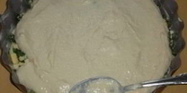 заливная шарлотка с луком