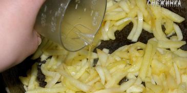 рисовый штрудель с томатно-яблочным джемом