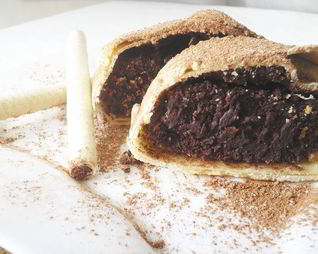 Шоколадно-ореховый штрудель