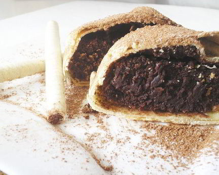 Шоколадно-ореховый штрудель