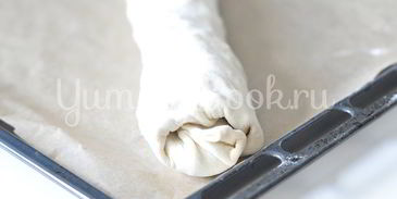 штрудель с фруктами и сухофруктами