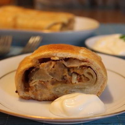 Штрудель с грушами и сыроежками