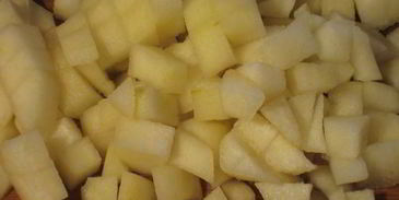 штрудель с грушами, изюмом и маком