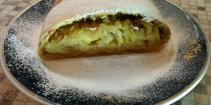 Рецепт штруделя с яблоками и корицей