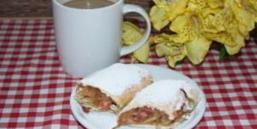 штрудель с яблоками из слоеного теста