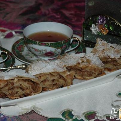 Штрудель с яблоками Воскресный