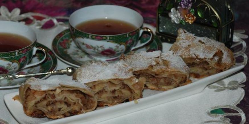 Рецепт штруделя с яблоками воскресный